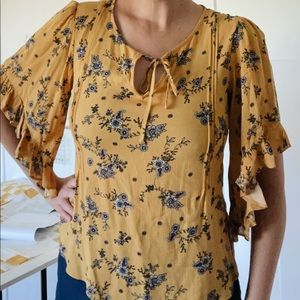LC Lauren Conrad Flutter Sleeve Yellow Floral Top